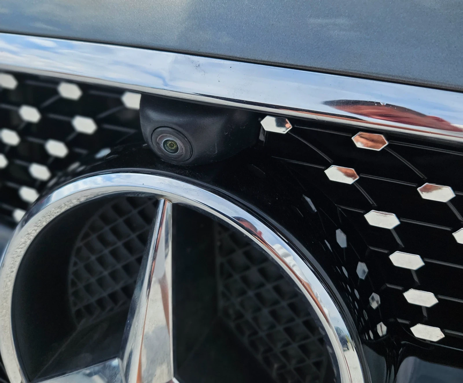 Mercedes-Benz E 220 Камера 360, снимка 13 - Автомобили и джипове - 55992054