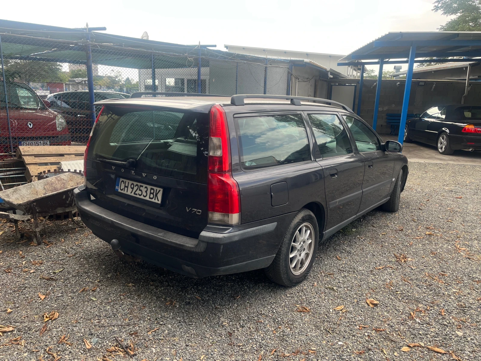 Volvo V70 2.4, снимка 2 - Автомобили и джипове - 55994561