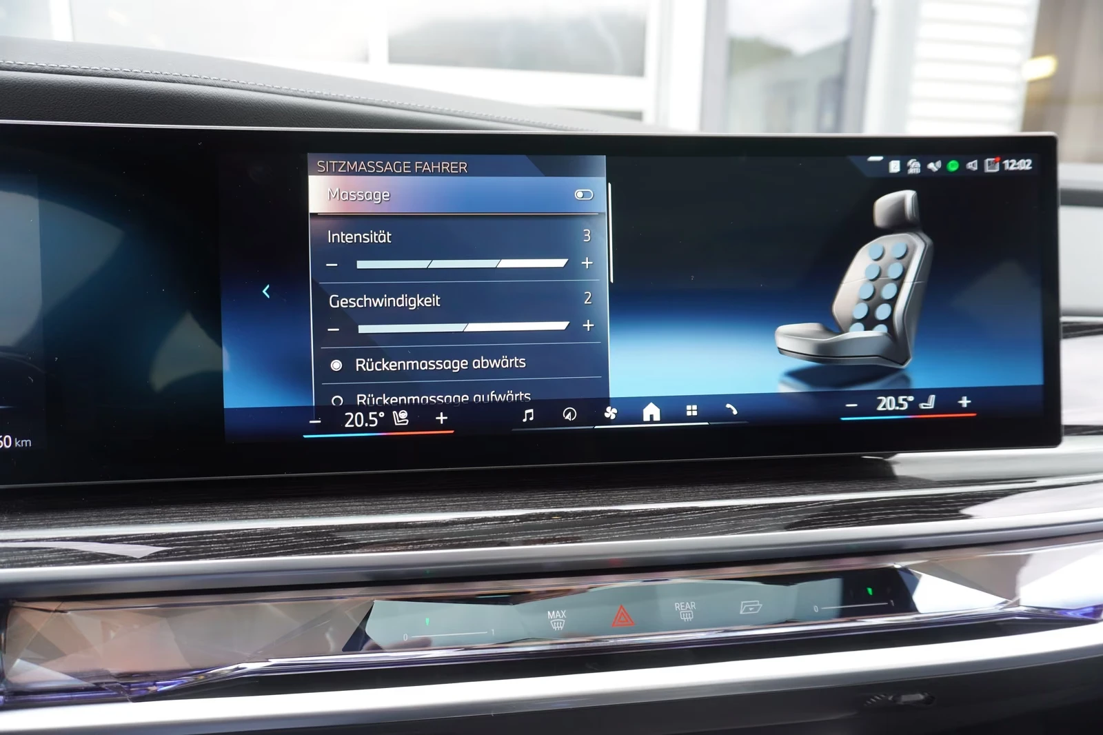 BMW i7 xDrive60/360/ICONIC GLOW/HUD/PANO/B&W/SHADOW PACK/ | Mobile.bg � ����������� 10
