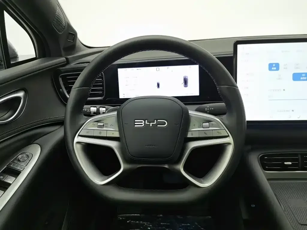 BYD Sealion 06 DM-i 170 Pilot Pro Edition, снимка 9 - Автомобили и джипове - 56726368