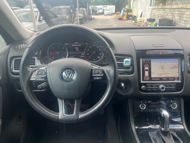 VW Touareg 3.0 tdi 239к.с. ПРОМОЦИЯ ДО КРАЯ НА МЕСЕЦА, снимка 16 - Автомобили и джипове - 47132685