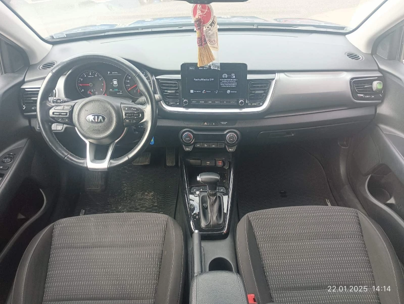 Kia Stonic 1.0 ТУРБО ГАРАНЦИЯ, снимка 8 - Автомобили и джипове - 48875216