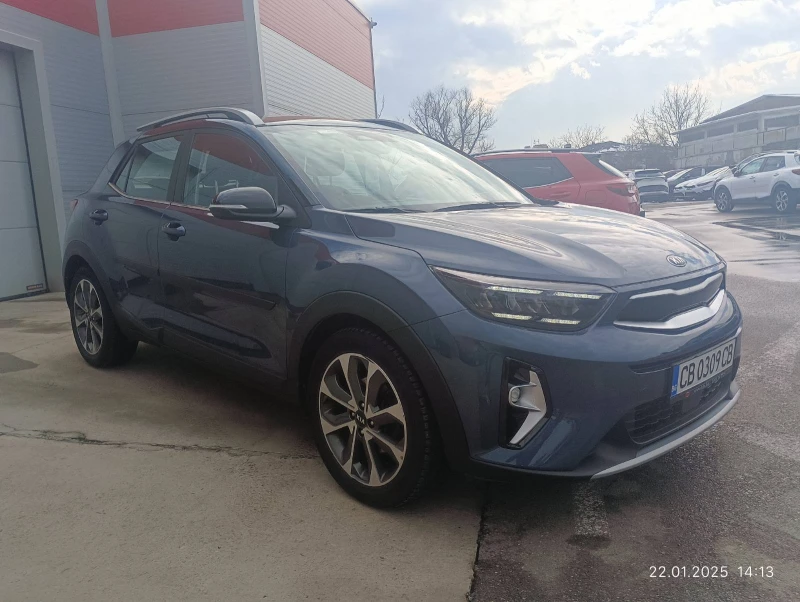 Kia Stonic 1.0 ТУРБО ГАРАНЦИЯ, снимка 3 - Автомобили и джипове - 48875216