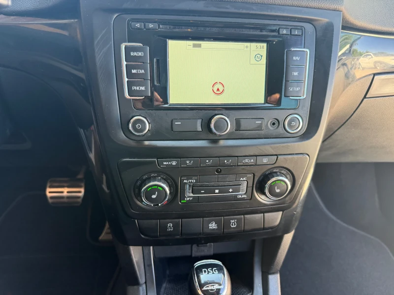 Skoda Yeti 2.0tdi 4X4 DSG 170kc L&K, снимка 14 - Автомобили и джипове - 50774004