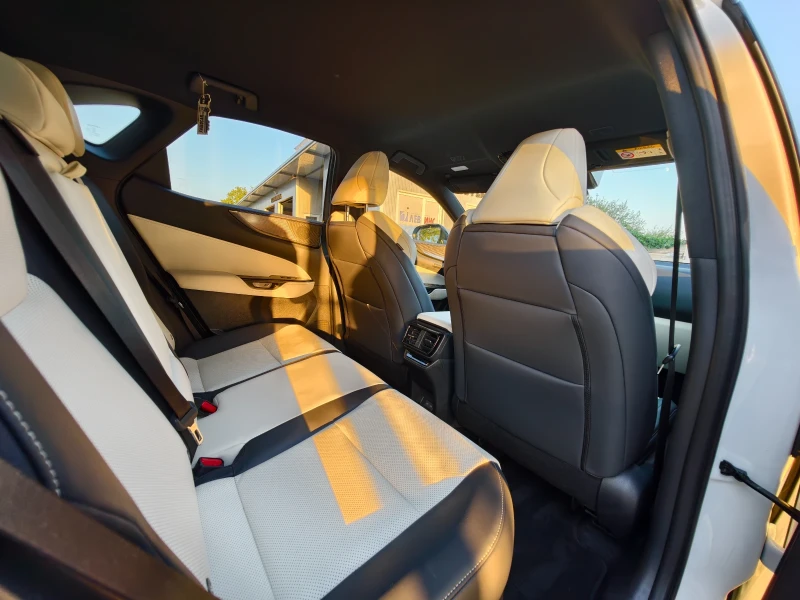 Lexus NX 450 + /F Sport/360Camera/HUD/EU, снимка 17 - Автомобили и джипове - 51540321