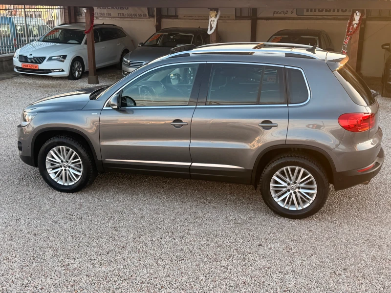 VW Tiguan 2.0TDI* 100%km* AUTOMATIK* FACE* PANORAMA* FULL* , снимка 12 - Автомобили и джипове - 53093546