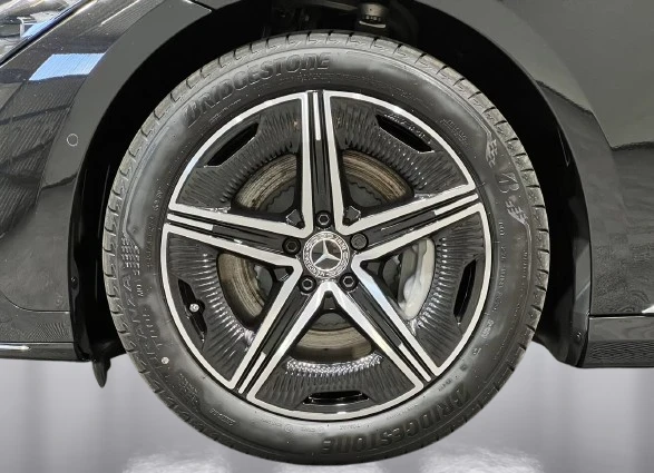 Mercedes-Benz EQE 350 4Matic = AMG Line = Premium Гаранция - изображение 6