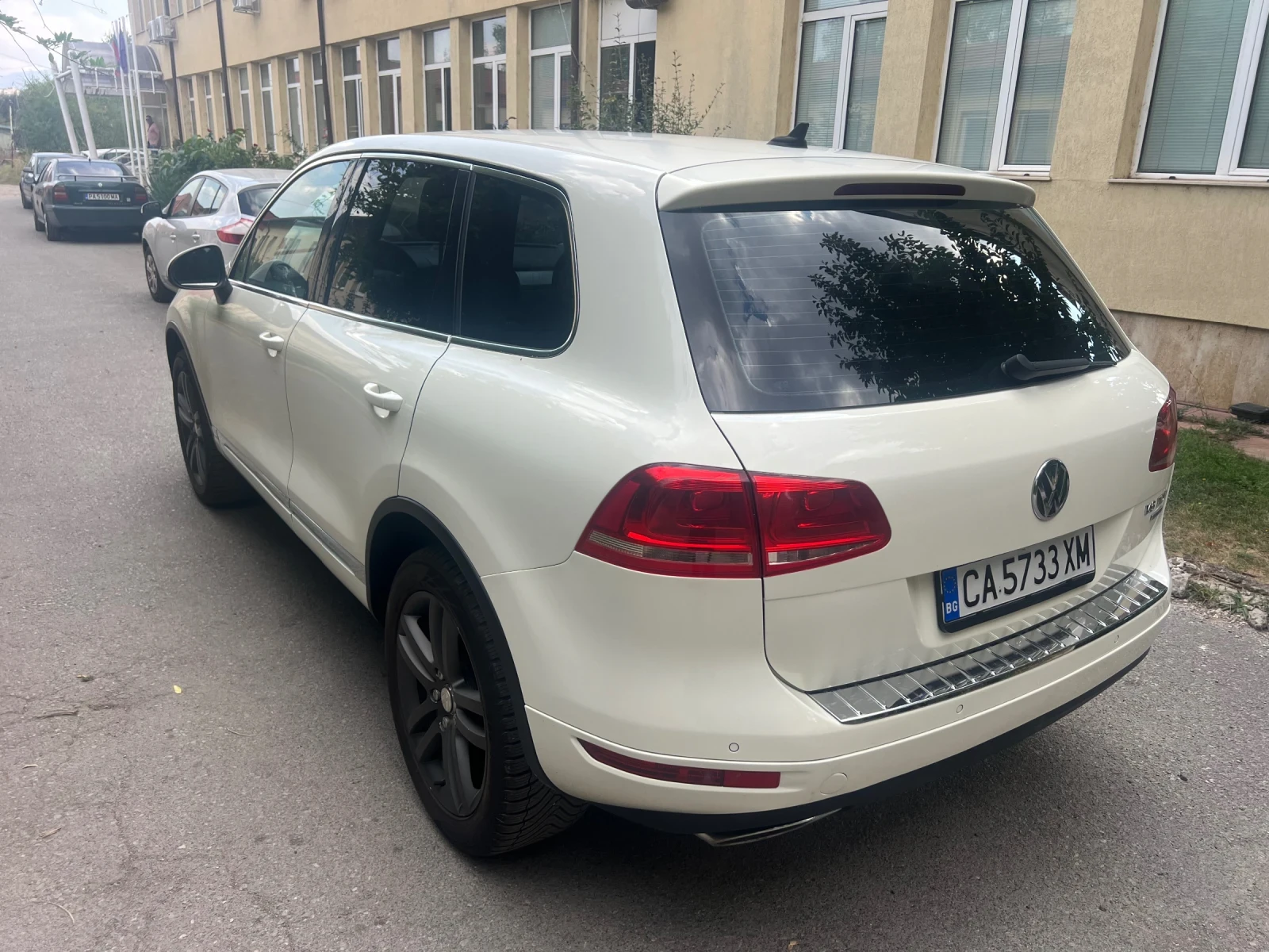 VW Touareg 3.0 tdi 239к.с. ПРОМОЦИЯ ДО КРАЯ НА МЕСЕЦА - изображение 7