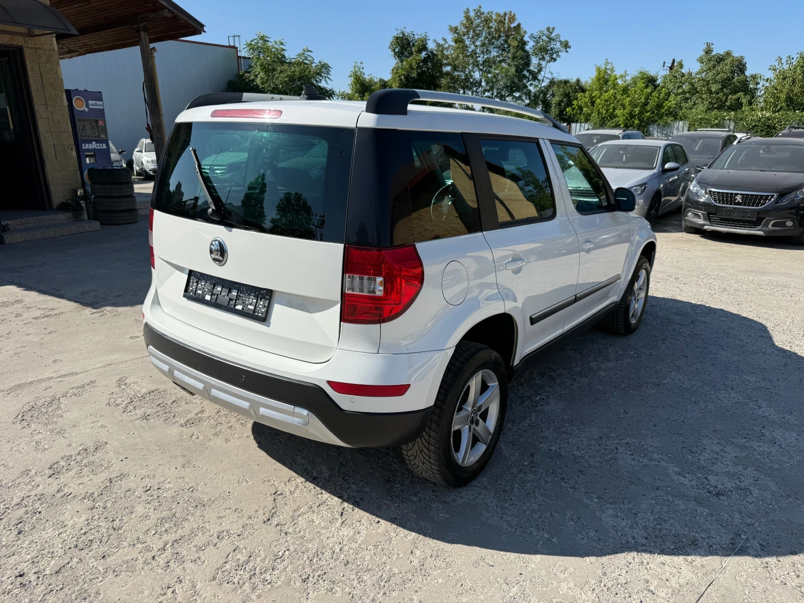 Skoda Yeti 2.0tdi 4X4 DSG 170kc L&K - изображение 8