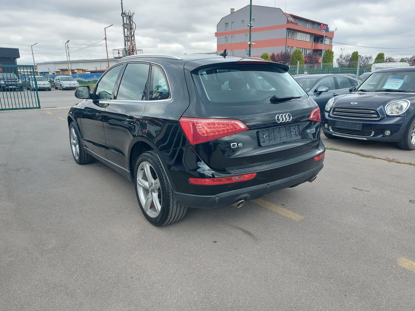 Audi Q5 3.0TDI* 239 к.с.* QUATTRO* S-TRONIC* NAVI* ПОДГРЕВ - изображение 5