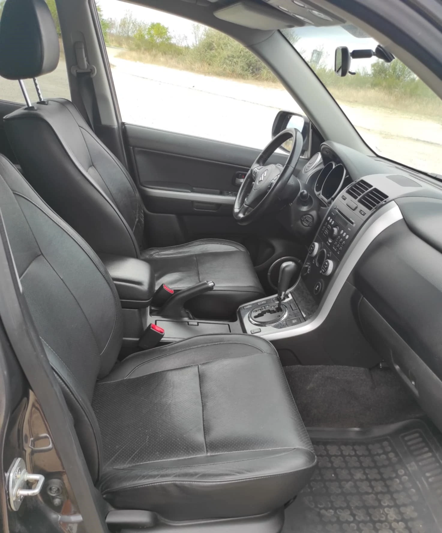 Suzuki Grand vitara 2, 4 VVT 169HP AUT. LIMITED* BFGoodrich*  | Mobile.bg — изображение 11