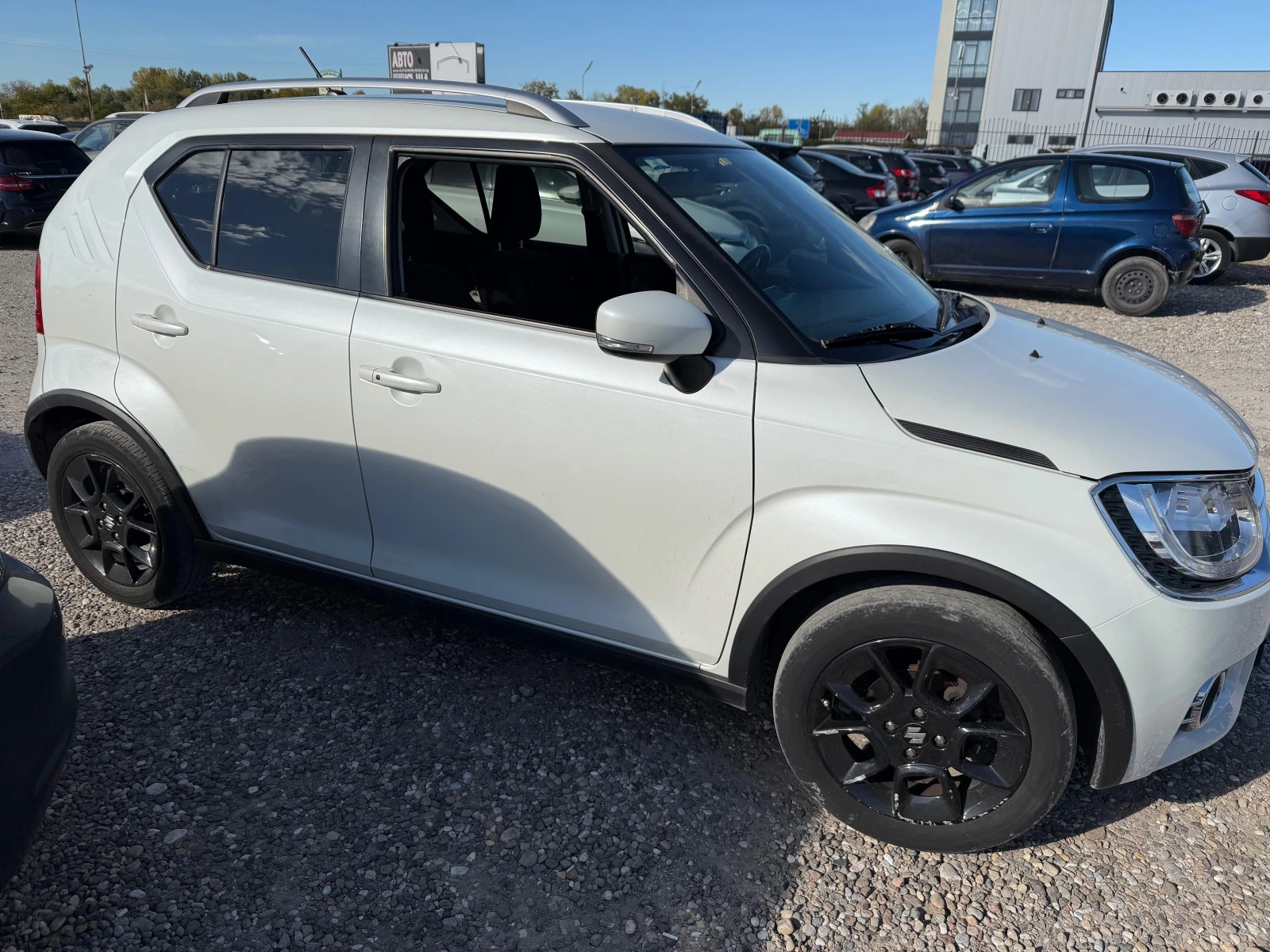 Suzuki Ignis 1.2   4х4 - изображение 4