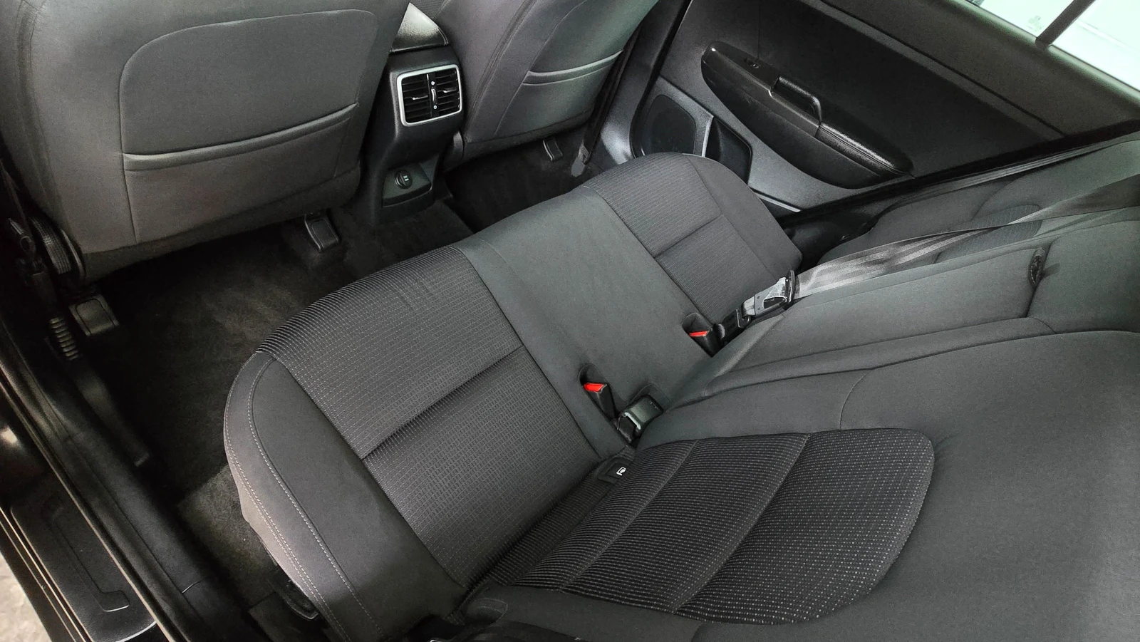 Kia Sportage LED* * * . | Mobile.bg   12