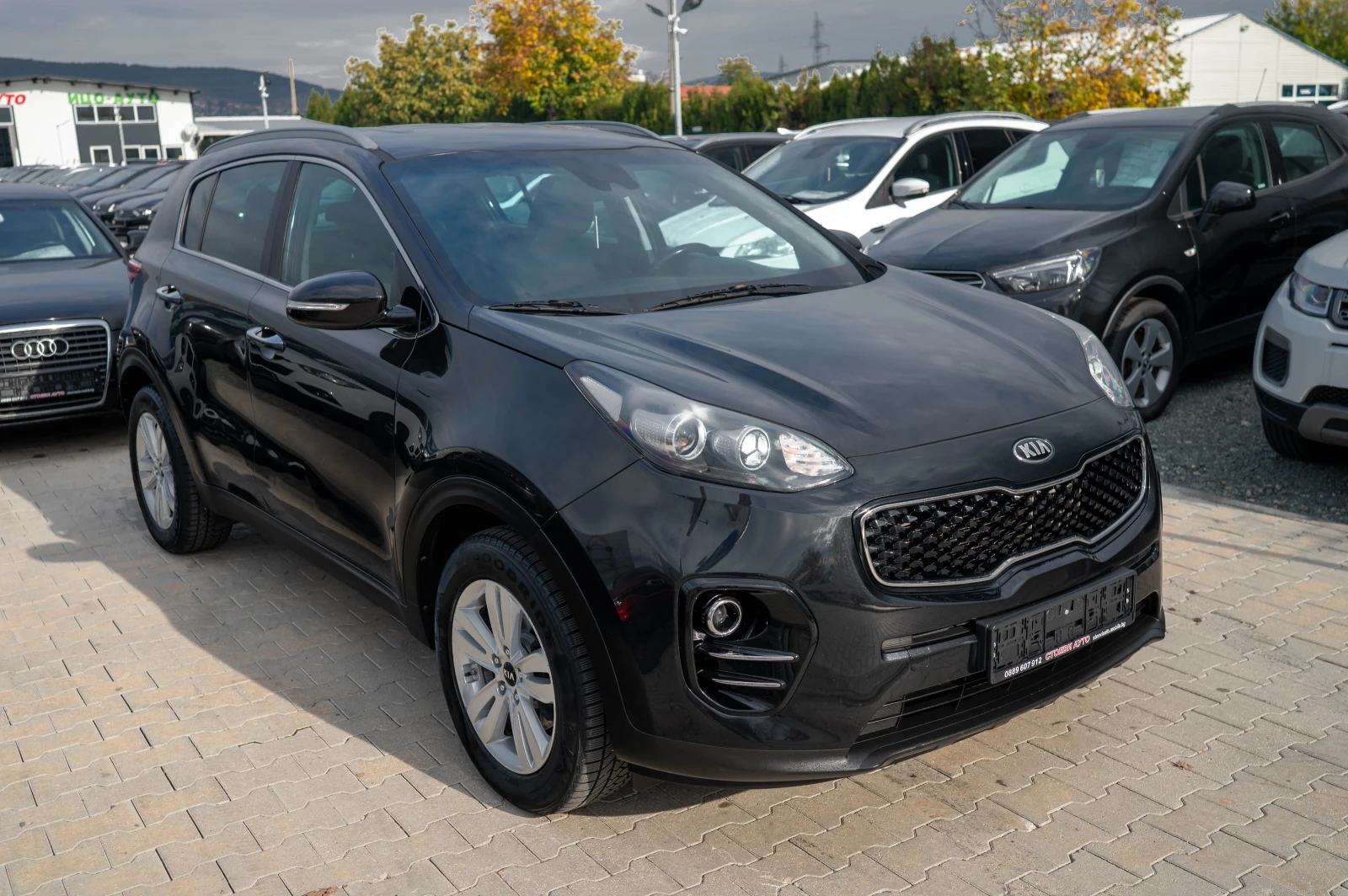 Kia Sportage LED* Камера* Нави* мн.екстри - изображение 5