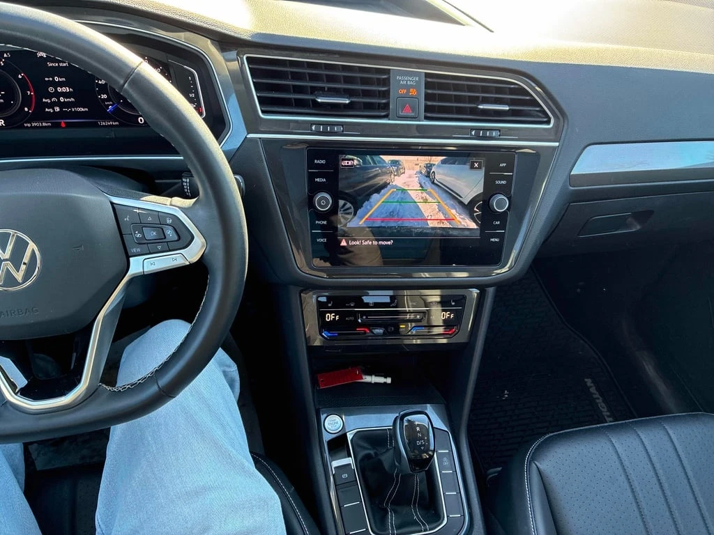 VW Tiguan * Comfortline * Camera* Navi* Keyless - изображение 9