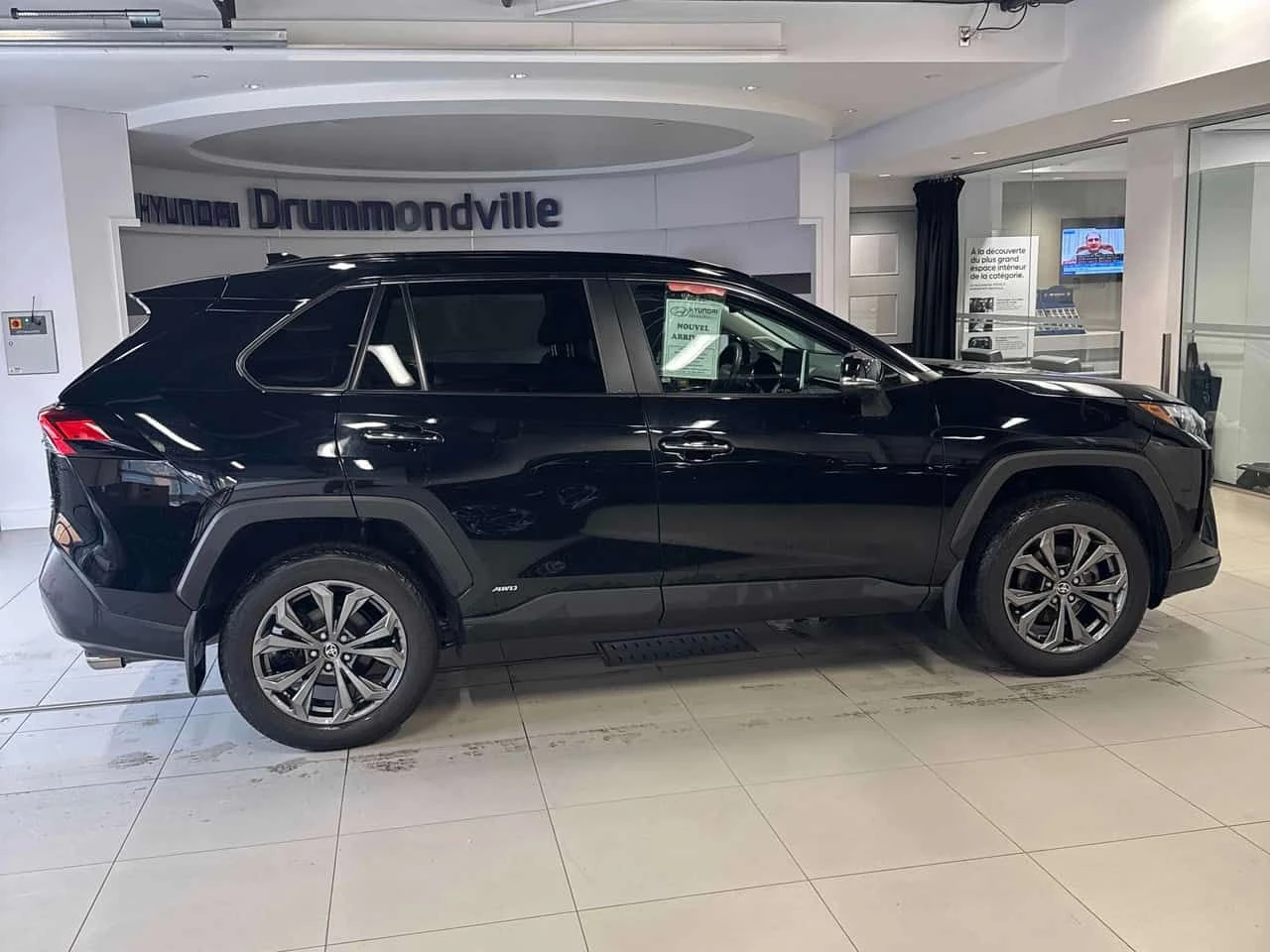 Toyota Rav4 Hybrid Limited/360 CAM/ПОДГРЕВИ/ОБДУХВАНЕ - изображение 3