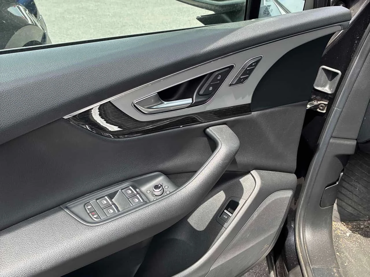Audi Q7 | Progressiv | DISTRONIC | ПАНОРАМА | ОБДУХВАНЕ | , снимка 11 - Автомобили и джипове - 54783408