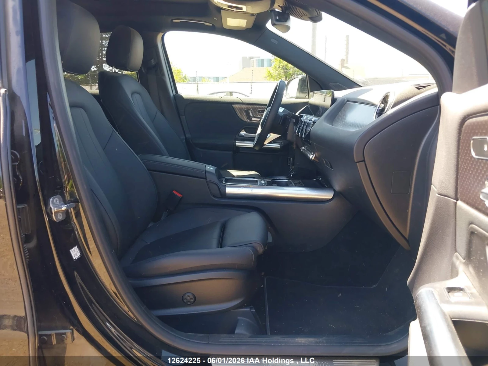 Mercedes-Benz GLA 250 4MATIC, снимка 5 - Автомобили и джипове - 54916683