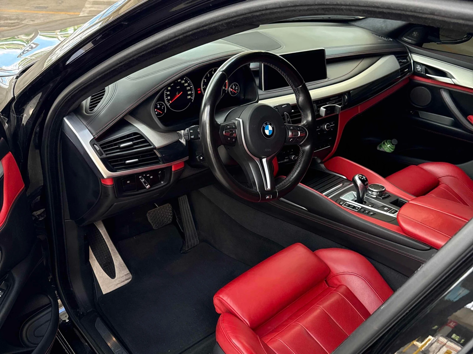 BMW X6 * AWD 4dr* АВТОКРЕДИТ БЕЗ ПЪРВОНАЧАЛНА ВНОСКА* , снимка 5 - Автомобили и джипове - 55969140