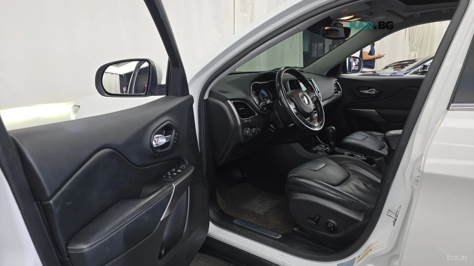 Jeep Cherokee Limited AWD, снимка 10 - Автомобили и джипове - 56093561