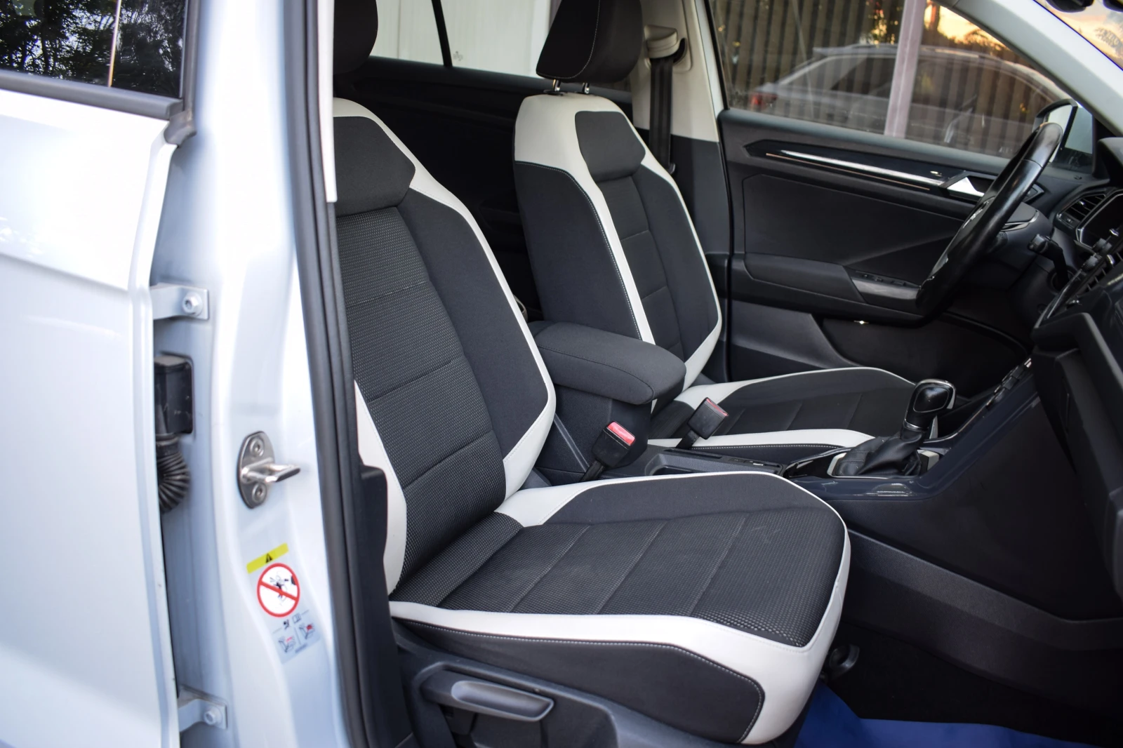 VW T-Roc 1.5TSI 150k.c. DIGITAL FULL | Mobile.bg � ����������� 13
