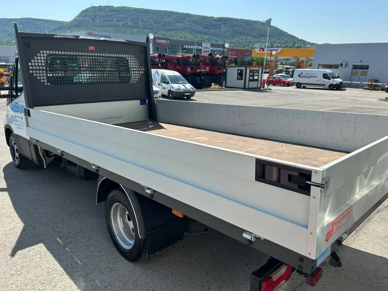 Iveco Daily Чисто нов двигател със 2 години гаранция и фактура, снимка 4 - Бусове и автобуси - 52902865