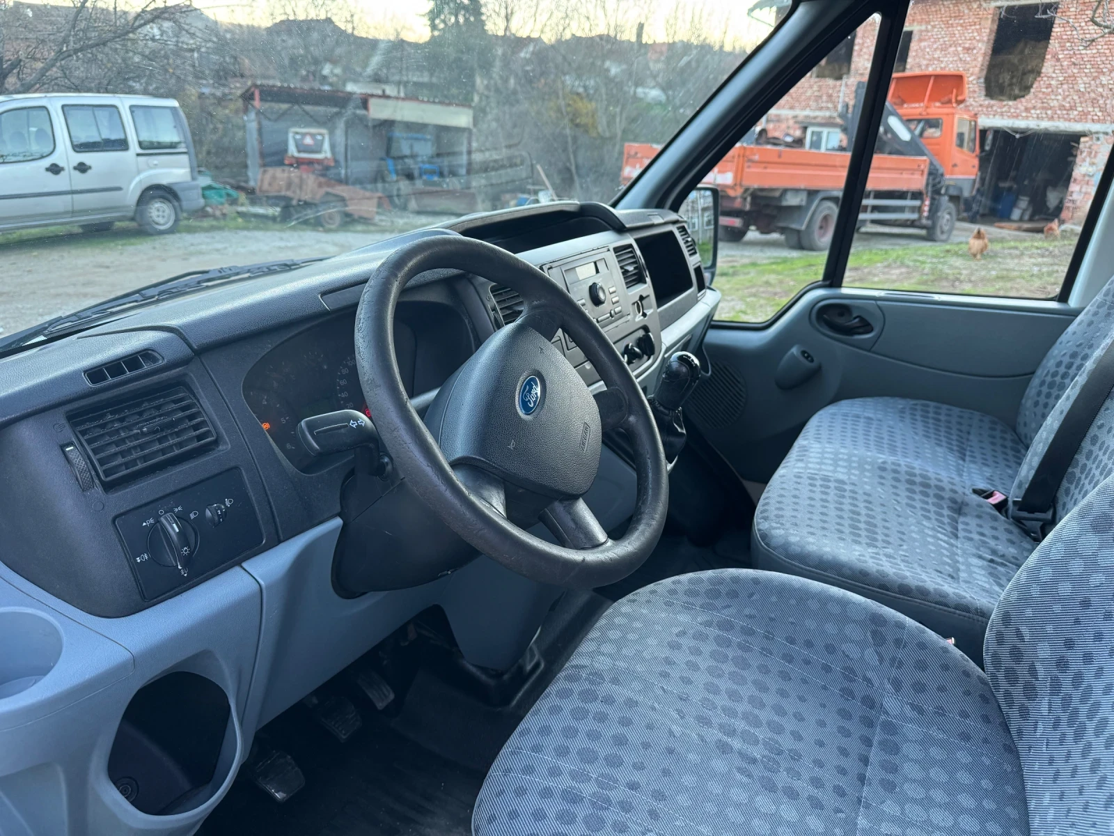 Ford Transit 2.2 cdi 125к.с - изображение 7