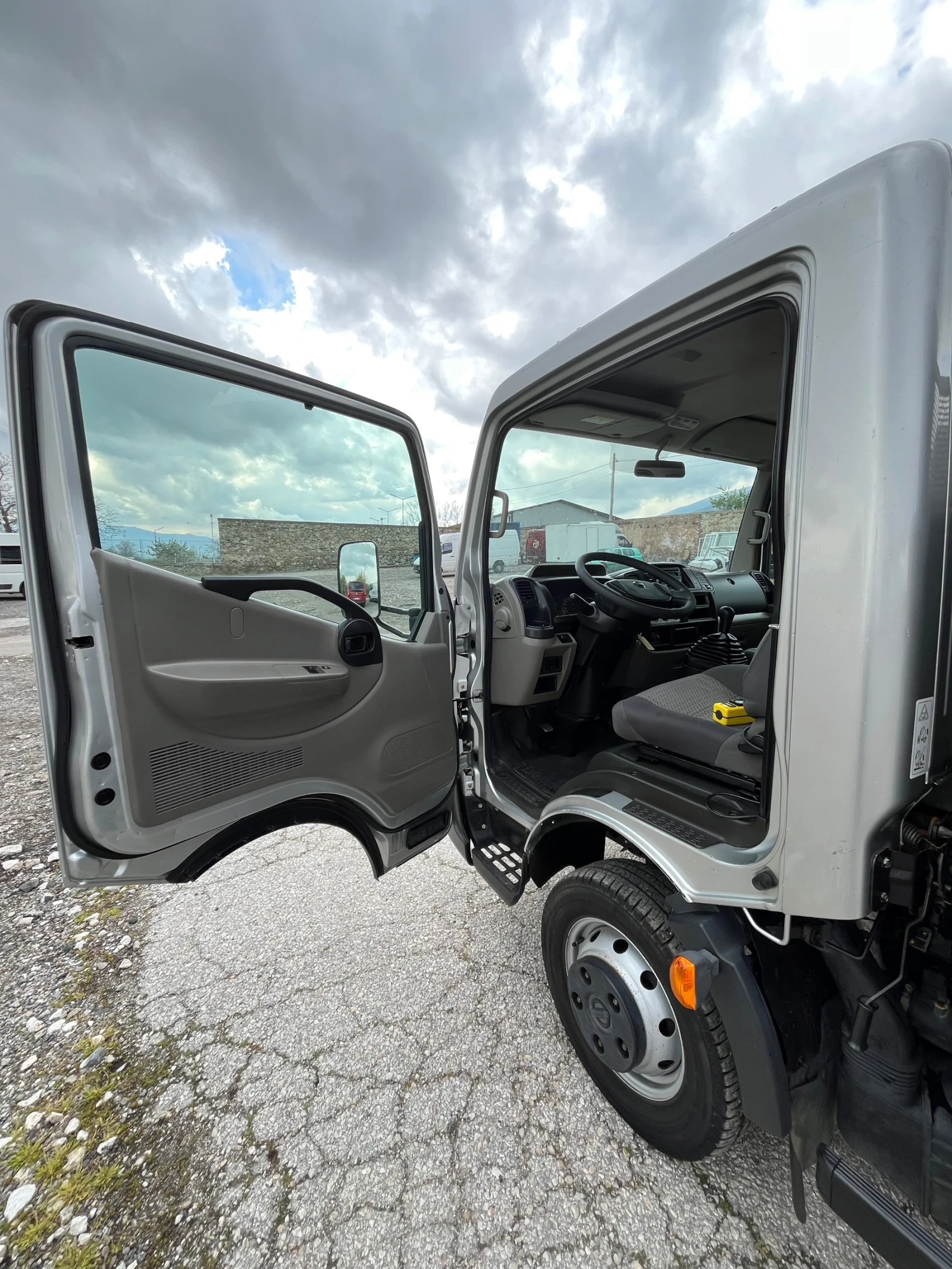 Nissan Capstar 35.14, снимка 15 - Бусове и автобуси - 54284922