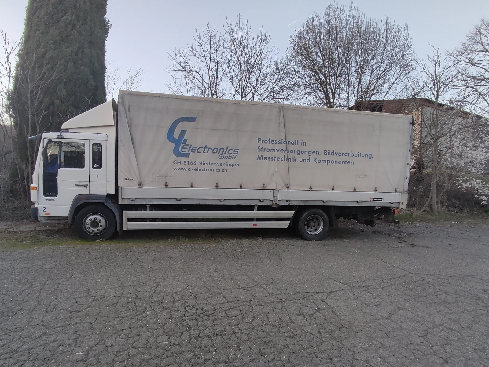 Volvo Fl12  - изображение 3