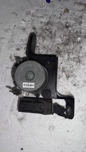  Спирачна помпа ABS за Chevrolet Spark 2012 - 95996701, снимка 2