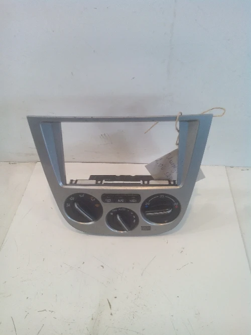 Управление климатик Субару Импреза 2.0 бензин