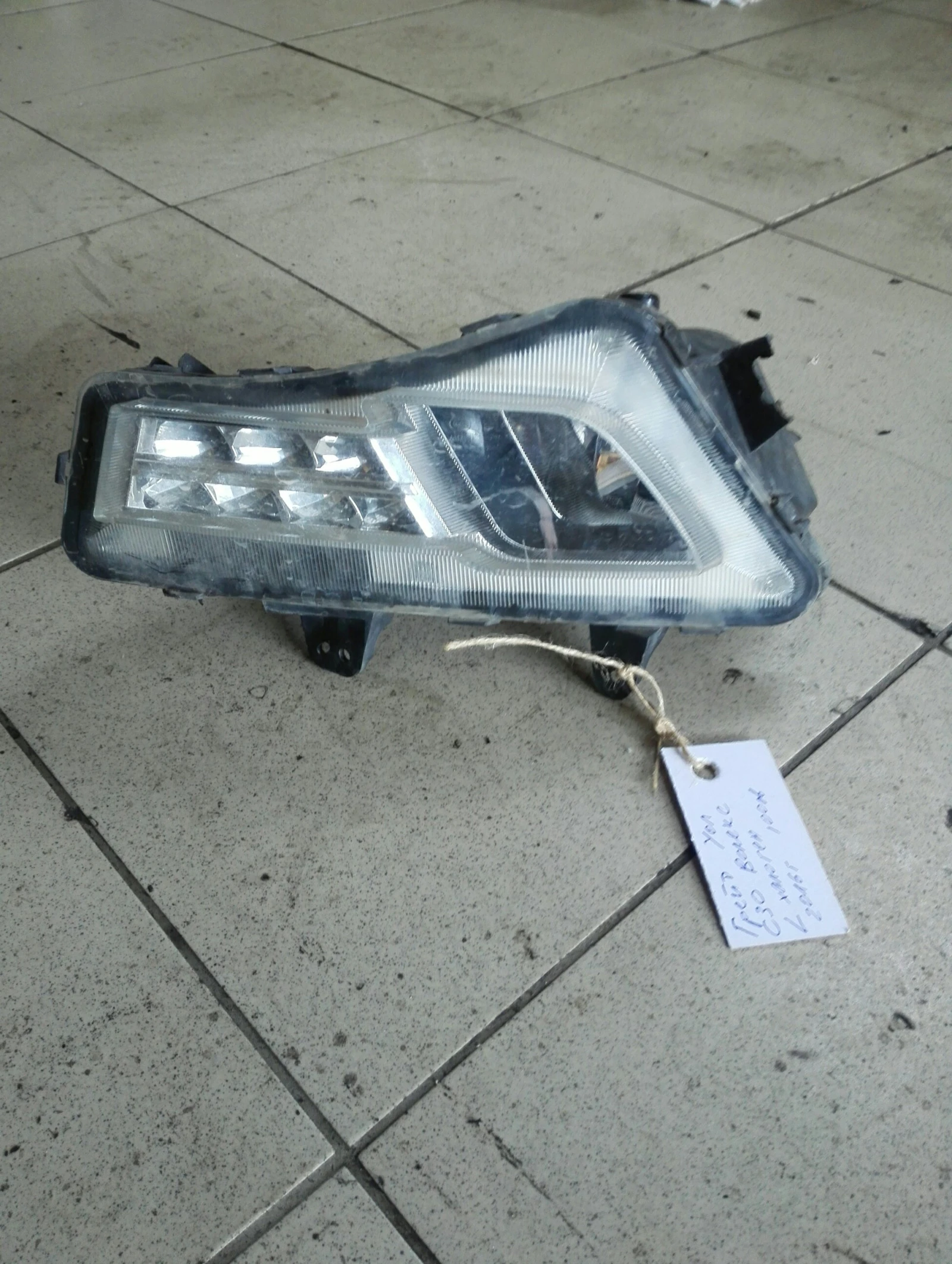 ������� ��� ����� ��� ������ C3 | Mobile.bg � ����������� 1