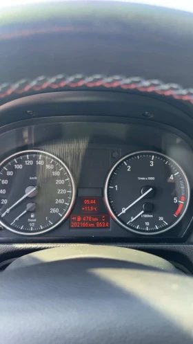 BMW 320, снимка 6