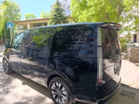 Hyundai Staria Премиум, снимка 10
