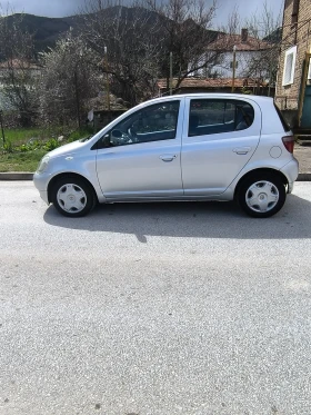 Toyota Yaris - 1800 € / 3520.49 лв. - 90788271 4