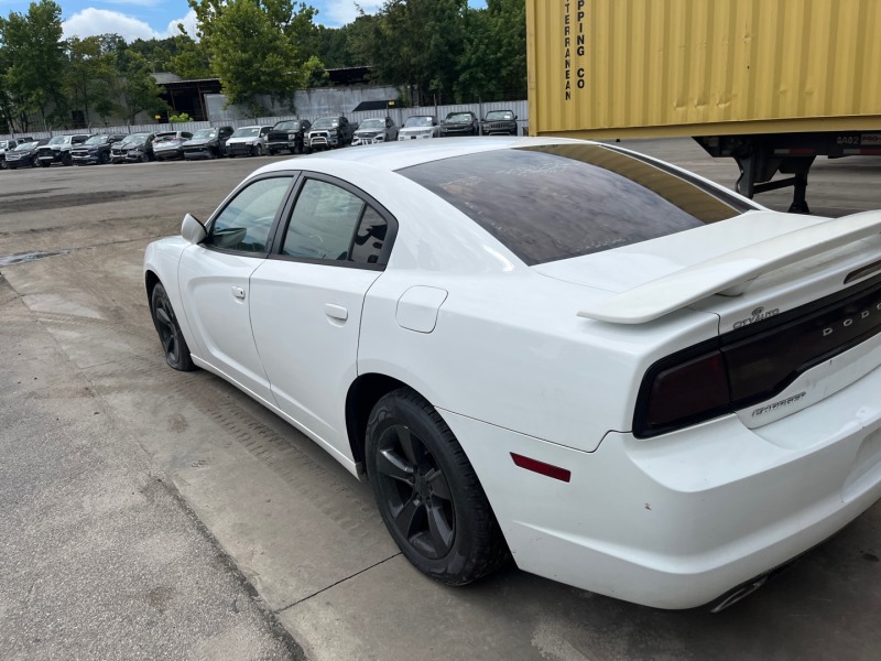 Dodge Charger До 7 дни в България, снимка 8 - Автомобили и джипове - 46626611