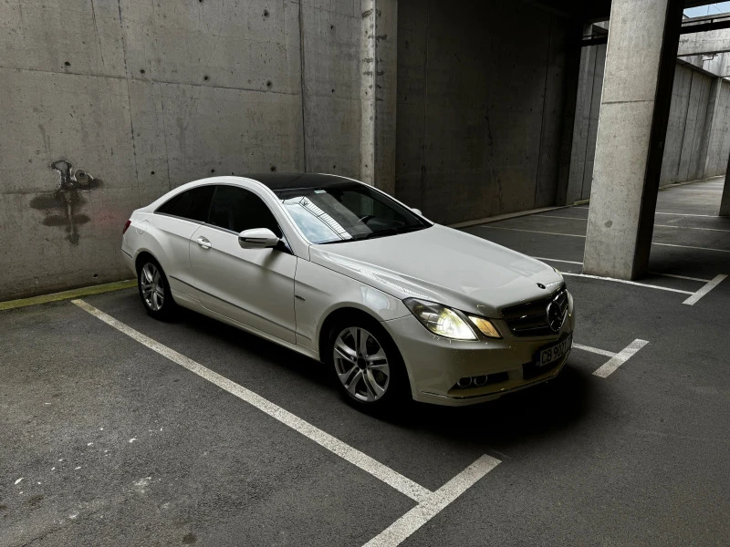 Mercedes-Benz E 250 CGI, снимка 2 - Автомобили и джипове - 47147748