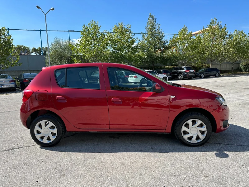 Dacia Sandero Turbo Автомат От България, снимка 5 - Автомобили и джипове - 47341296