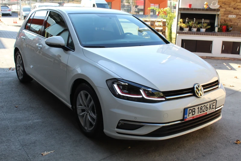 VW Golf 1.6TDI, снимка 5 - Автомобили и джипове - 47398311