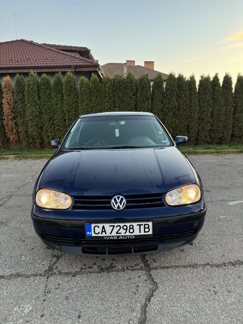 VW Golf, снимка 4 - Автомобили и джипове - 48089264