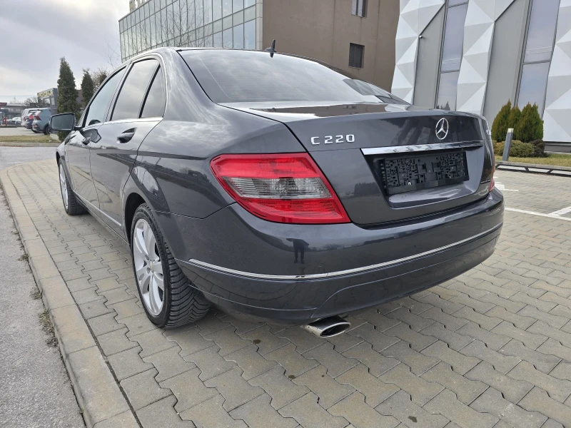 Mercedes-Benz C 220 CDI Avantgarde.Navi, снимка 5 - Автомобили и джипове - 48813151