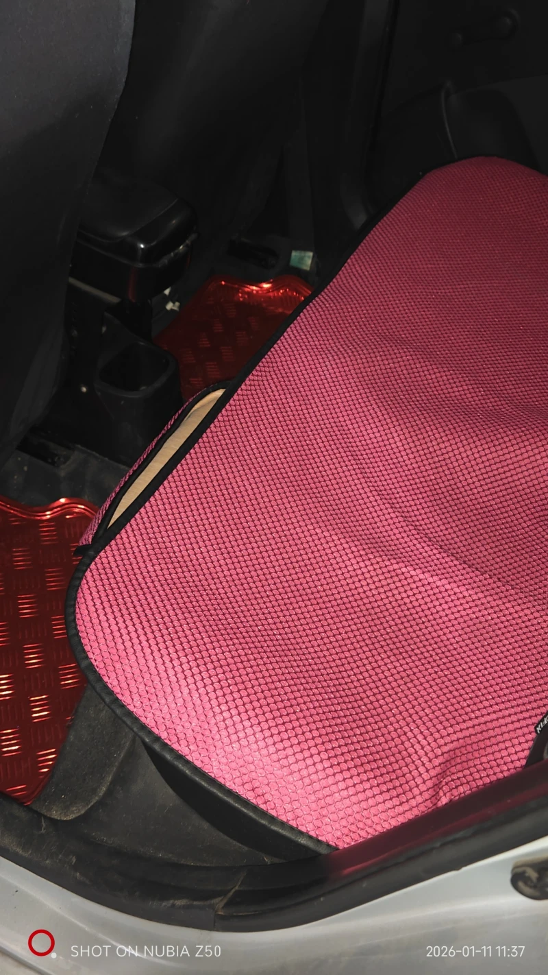 Hyundai I10, снимка 14 - Автомобили и джипове - 52446905