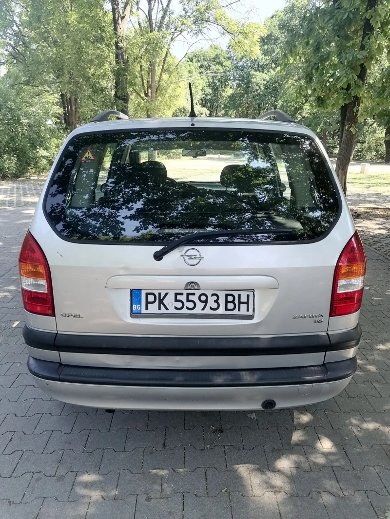 Opel Zafira 1.6 16v, снимка 5 - Автомобили и джипове - 51391770