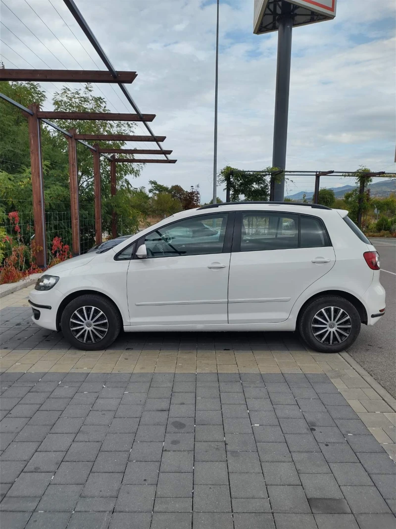 VW Golf Plus, снимка 3 - Автомобили и джипове - 51923725