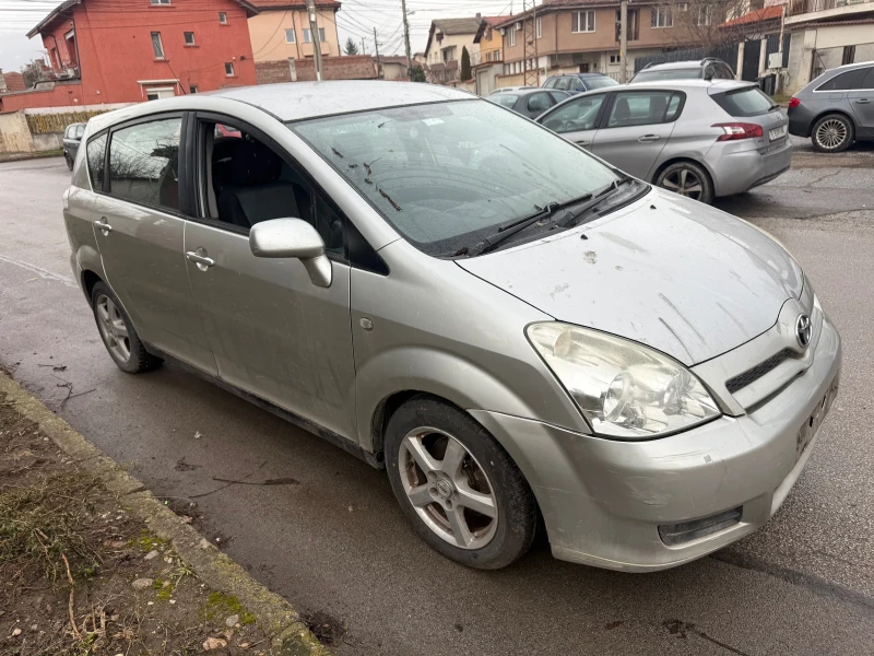 Toyota Corolla verso 2.2 D4-D 6ck 7 места !!!!ЦЯЛА ЗА ЧАСТИ!!!!