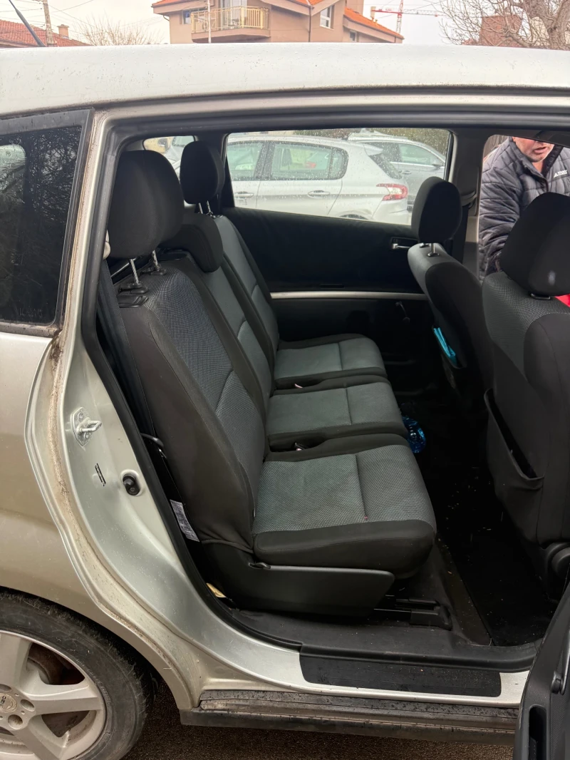 Toyota Corolla verso 2.2 D4-D 6ck 7 места !!!!ЦЯЛА ЗА ЧАСТИ!!!!, снимка 16 - Автомобили и джипове - 53020922