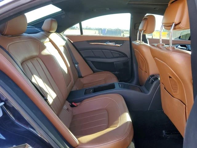 Mercedes-Benz CLS 400 4MATIC* CARFAX* Кожа* Камера* Подгрев* Обдухване, снимка 10 - Автомобили и джипове - 52998553