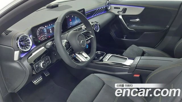 Mercedes-Benz CLA, снимка 9 - Автомобили и джипове - 56077708