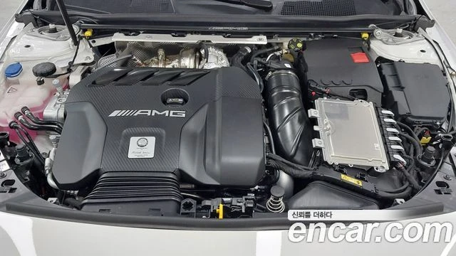 Mercedes-Benz CLA, снимка 6 - Автомобили и джипове - 56077708