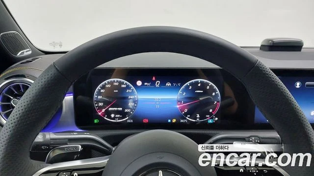 Mercedes-Benz CLA, снимка 8 - Автомобили и джипове - 56077708